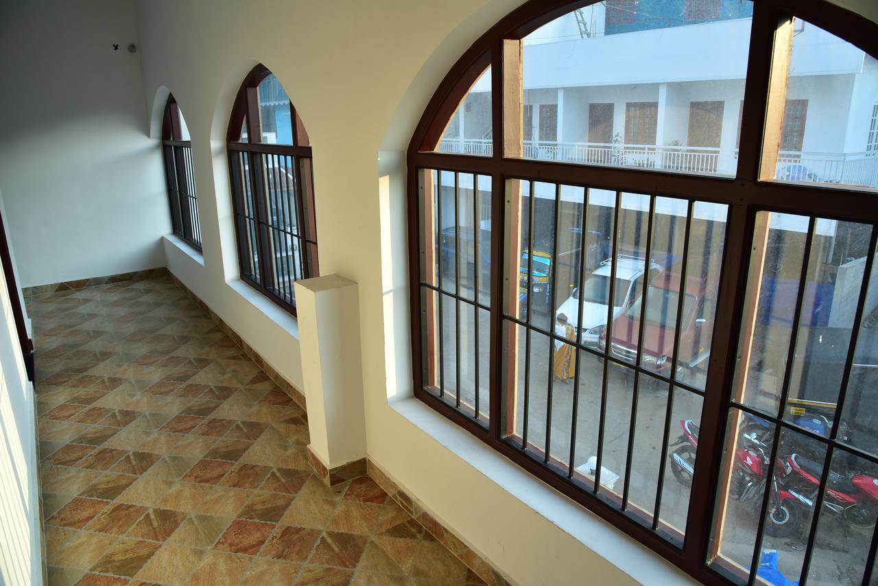 Natura Inn Munnar Luaran gambar